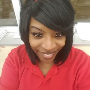 Meet your Posher, Errika